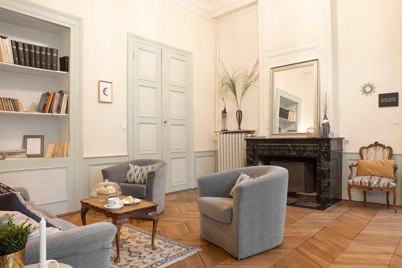 Les Suites De Sautet Bed & Breakfast 3*